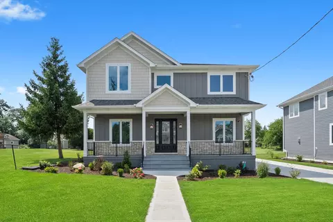 7620 Garden Ln, Justice, IL 60458