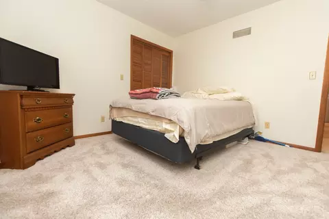207 S Third St, Harmon, IL 61042 photo 11