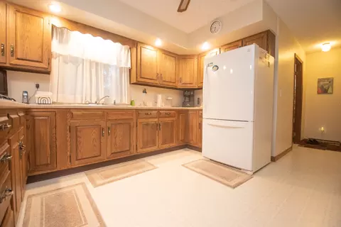 207 S Third St, Harmon, IL 61042 photo 17