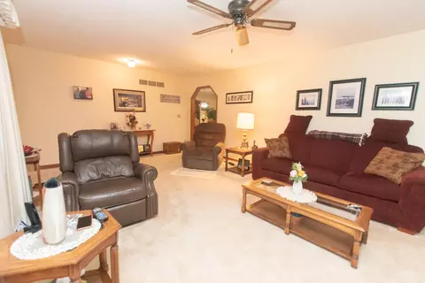 207 S Third St, Harmon, IL 61042 photo 10