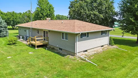 207 S Third St, Harmon, IL 61042 photo 25