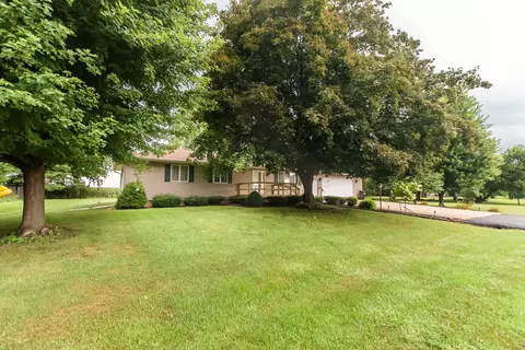 207 S Third St, Harmon, IL 61042 photo 7
