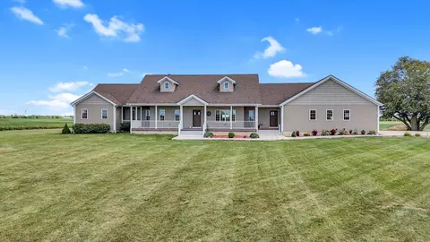 40625 N 170 East Rd, Rankin, IL 60960