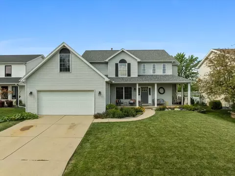 1318 Shannon Dr, Normal, IL 61761