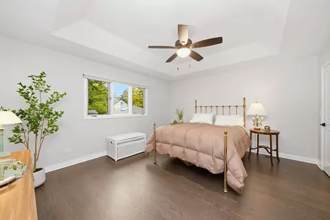 Bedroom - Undisclosed, Brookfield, IL 60513 photo 1 of 2