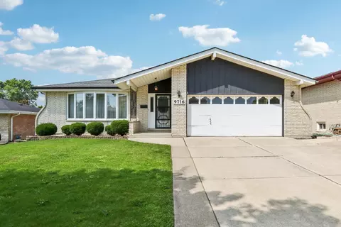 9716 Massasoit Ave, Oak Lawn, IL 60453