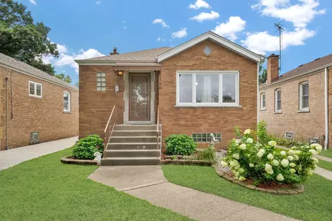 7033 W 43rd St, Stickney, IL 60402