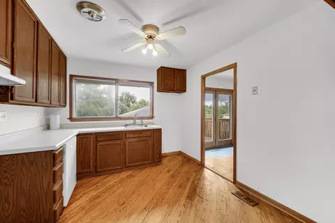 Kitchen - 336 Cherry Ln, Glenview, IL 60025 photo 1 of 3