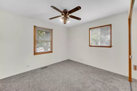 Bedroom - 336 Cherry Ln, Glenview, IL 60025 photo 1 of 3