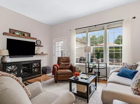 2708 Chevy Chase Ln, Naperville, IL 60564 photo 12