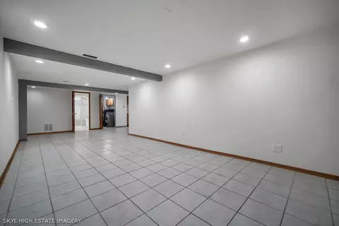 9149 Beloit Ave, Bridgeview, IL 60455 photo 29