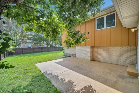 9149 Beloit Ave, Bridgeview, IL 60455 photo 40