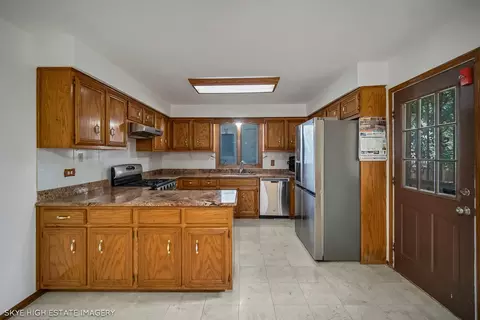 9149 Beloit Ave, Bridgeview, IL 60455 photo 16