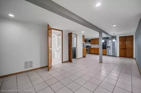 9149 Beloit Ave, Bridgeview, IL 60455 photo 28