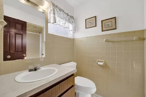 432 E 8th St, Lockport, IL 60441 photo 14