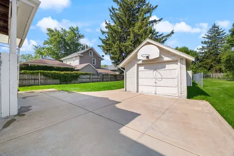 743 Jackson St, Aurora, IL 60505 photo 21