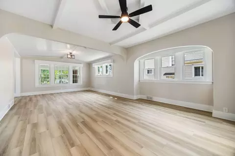 743 Jackson St, Aurora, IL 60505 photo 8