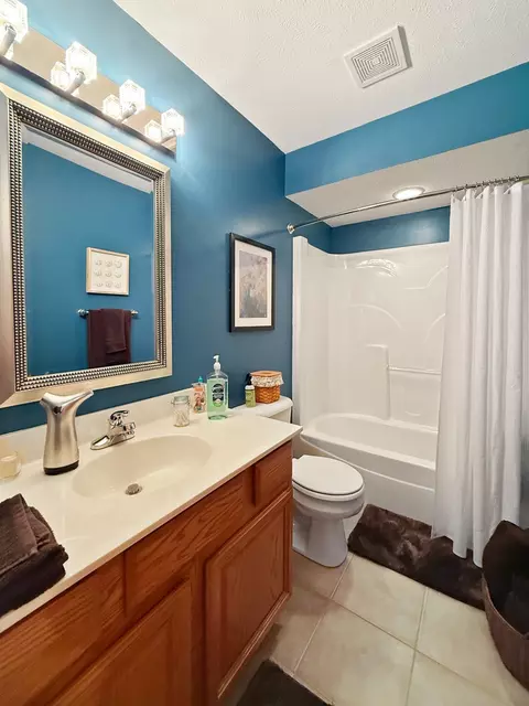 3184 Sandy Pointe Dr #11B, Freeport, IL 61032 photo 22