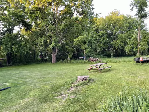420 E 3rd St, Spring Valley, IL 61362 photo 2