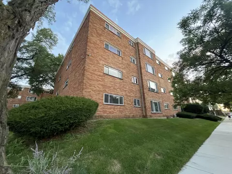 1819 W Thome Ave #N206, Chicago, IL 60660