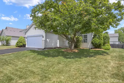 664 Birchwood Dr, Bolingbrook, IL 60490