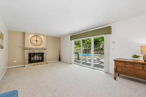 4816 Hickory Way, Johnsburg, IL 60051 photo 3