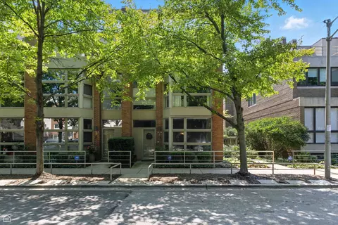 1924 N Maud Ave #E, Chicago, IL 60614