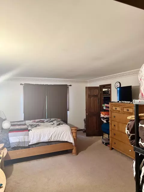 Bedroom - 261 S Edison Ave, Elgin, IL 60123 photo 2 of 3