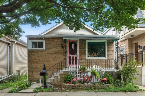 2832 N 75th Ave, Elmwood Park, IL 60707