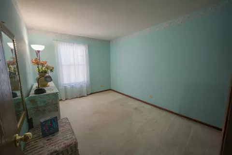 Bedroom - 510 Orchards Pass, Bartlett, IL 60103 photo 3 of 4