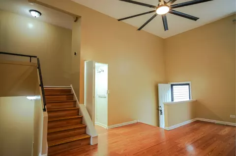 Living - 364 Cedar Tree Ct, Hoffman Estates, IL 60169 photo 2 of 3