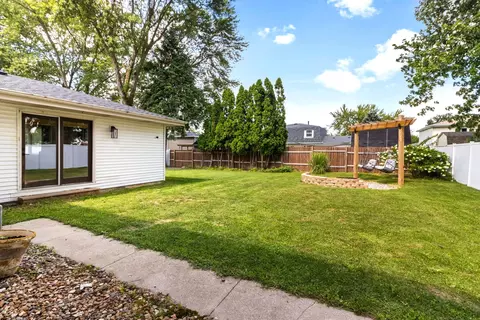 Exterior - Undisclosed, Bourbonnais, IL 60914 photo 2 of 3