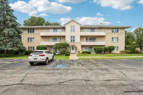 10832 S 76th Ave #3J, Worth, IL 60482