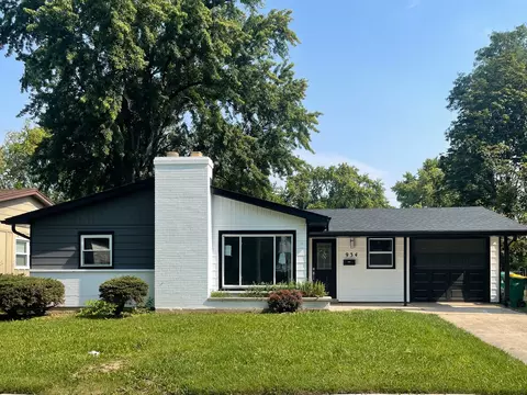 934 Beverly Dr, Wheeling, IL 60090 photo 1