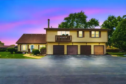 7752 W Almond Ct, Frankfort, IL 60423