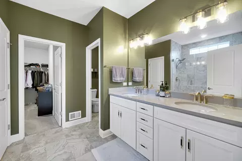 Bath - 3615 Eldorado Rd, Elgin, IL 60124 photo 1 of 4