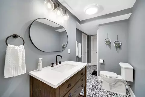Bath - 3615 Eldorado Rd, Elgin, IL 60124 photo 4 of 4