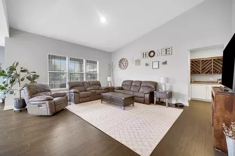 Living - 3615 Eldorado Rd, Elgin, IL 60124 photo 1 of 1