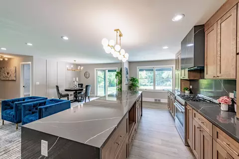 Kitchen - 37 W985 Binnie Rd, Dundee, IL 60118 photo 6 of 8