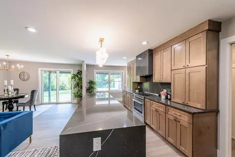 Kitchen - 37 W985 Binnie Rd, Dundee, IL 60118 photo 7 of 8