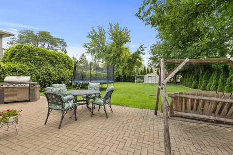 Exterior - 1515 Monroe Ave, River Forest, IL 60305 photo 3 of 5