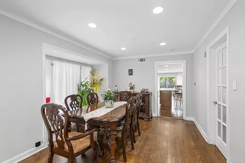 Dining - 1515 Monroe Ave, River Forest, IL 60305 photo 1 of 1