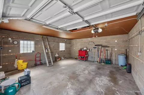 Undisclosed, Des Plaines, IL 60016 photo 20