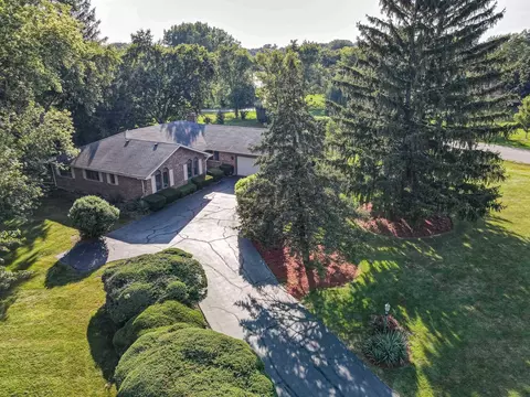 29 W431 Sunset Ridge Dr, Bartlett, IL 60103 photo 8