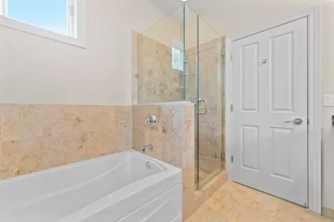 Bath - 86 Northfield Ter, Wheeling, IL 60090 photo 3 of 5
