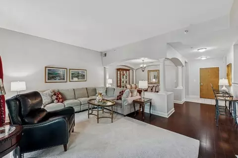 Living - 2700 Summit Dr #409, Glenview, IL 60025 photo 1 of 5