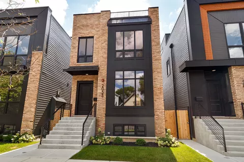 2055 W Race Ave, Chicago, IL 60612