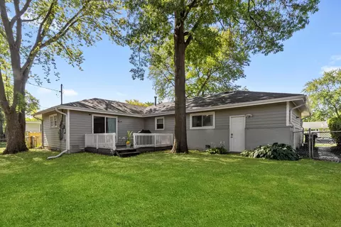 455 Mohave St, Hoffman Estates, IL 60169 photo 9