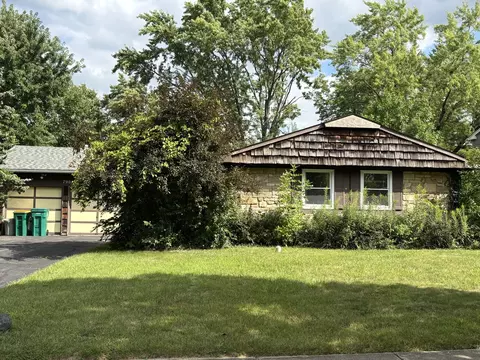 790 Essington Ln, Buffalo Grove, IL 60089