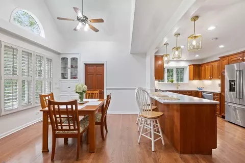 Other - 2114 Prairie St, Glenview, IL 60025 photo 1 of 6